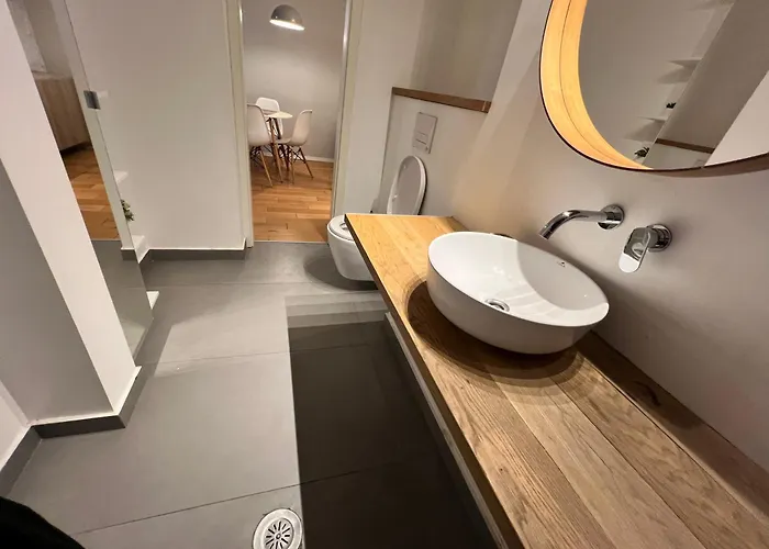 Apartment Stylish Ultracentral With Balcony Bucharest