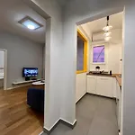 Stylish Ultracentral With Balcony Apartamento *